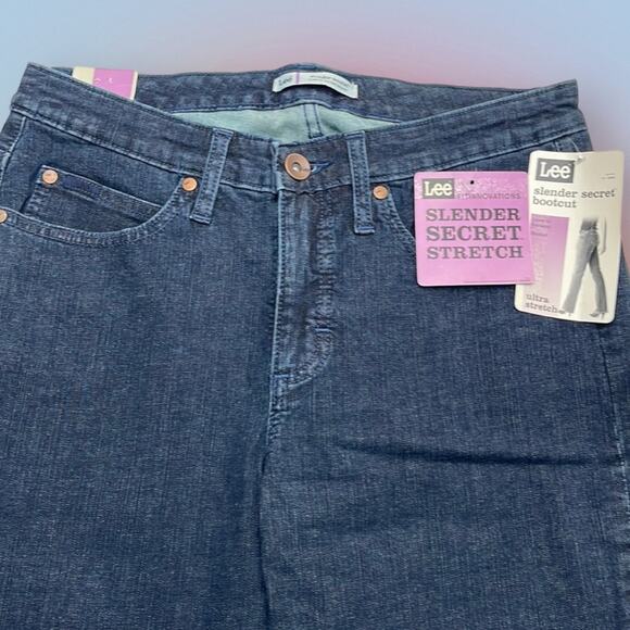 LEE Women’s 10 Short SLENDER SECRET STRETCH BOOTCUT Blue Jeans - Picture 1 of 4